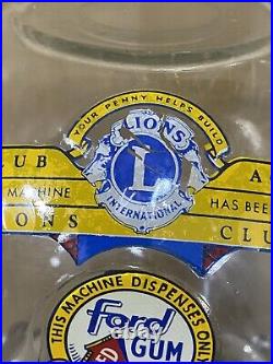 LIONS Glass Globe Ford One Cent Penny Gumball Chickle Gum Machine Co Made IN USA