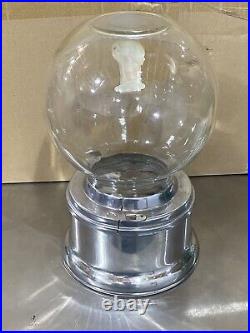 LIONS Glass Globe Ford One Cent Penny Gumball Chickle Gum Machine Co Made IN USA