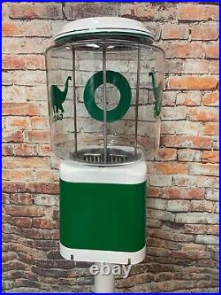 Vintage 10cent acorn glass globe themed Sinclair gumball coin op vending machine